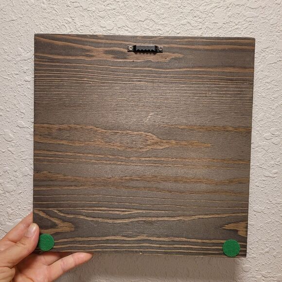 Wooden Arrowhead Sign - Picture 3 of 5